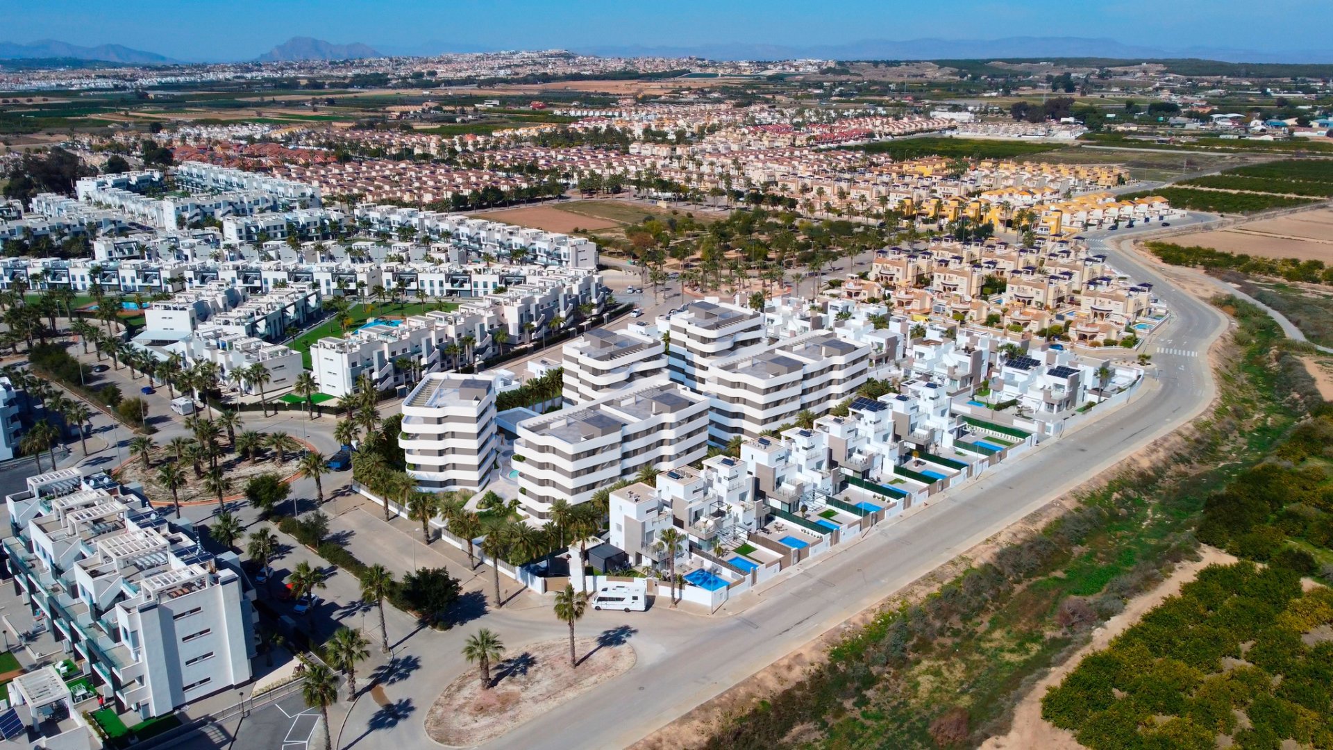 Apartamento en Guardamar del Segura, Alicante, España 2 dormitorios,  No. 155945
