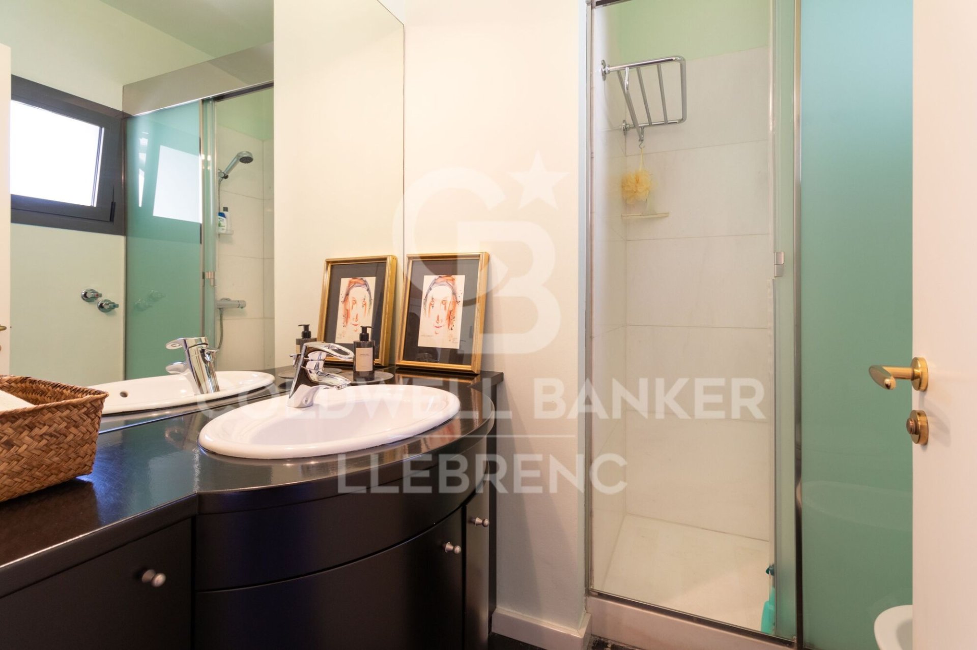House à Barcelona, Espagne 4 chambres, 439 m2 No. 160182