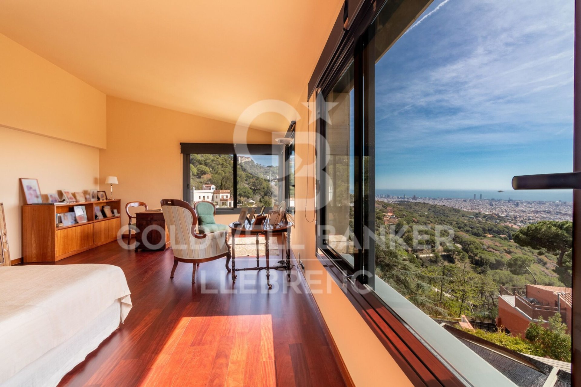 House à Barcelona, Espagne 4 chambres, 439 m2 No. 160182