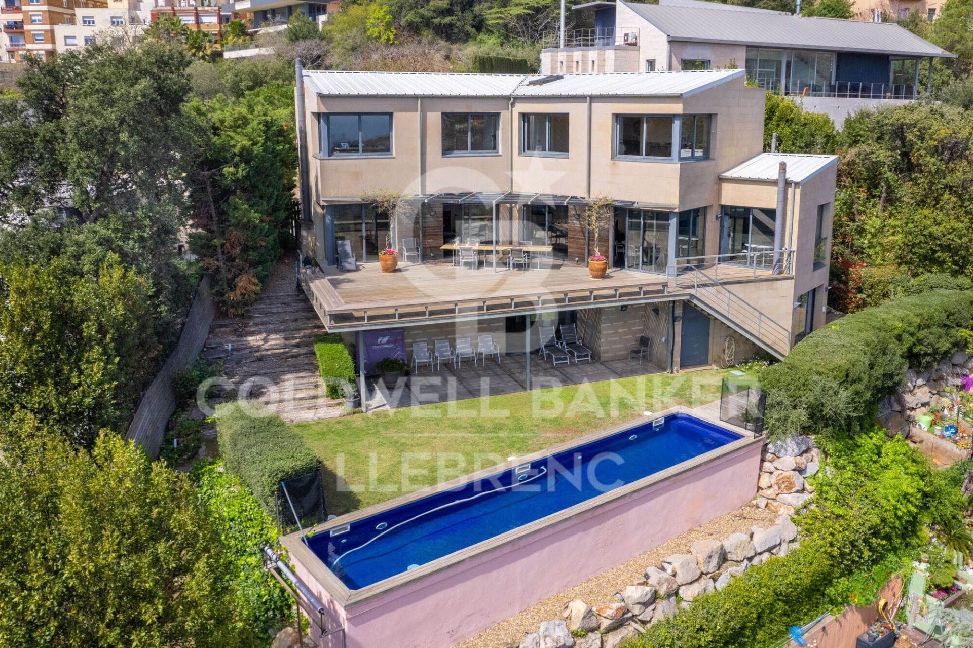 House à Barcelona, Espagne 4 chambres, 439 m2 No. 160182