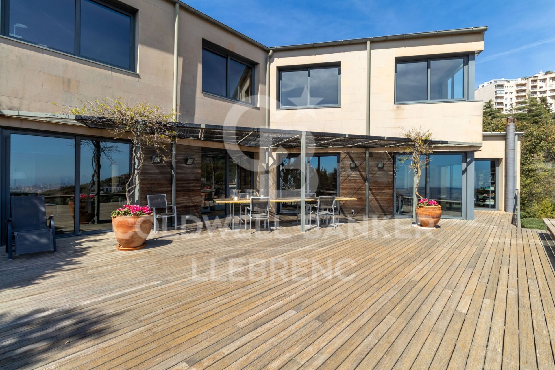 House à Barcelona, Espagne 4 chambres, 439 m2 No. 160182