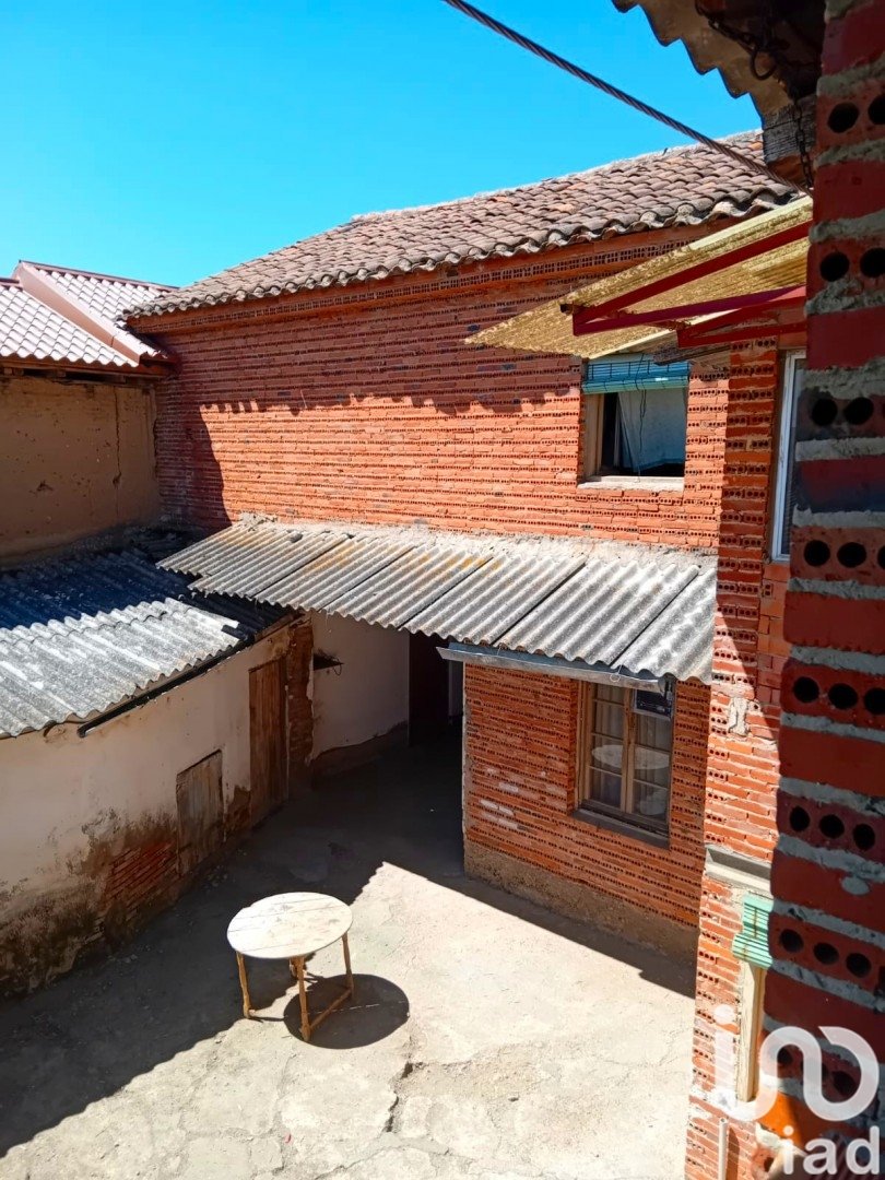 Сasa en León, España 6 dormitorios, 354 m2 No. 186174