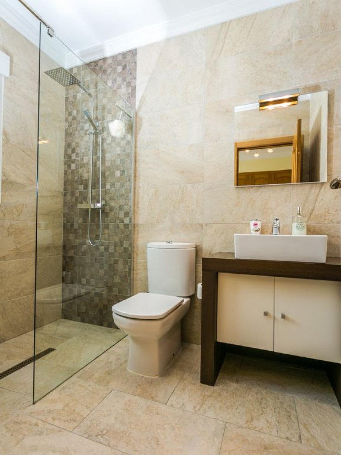 Вилла в Хавеа, Аликанте, Испания 6 спален, 449м2 №148988