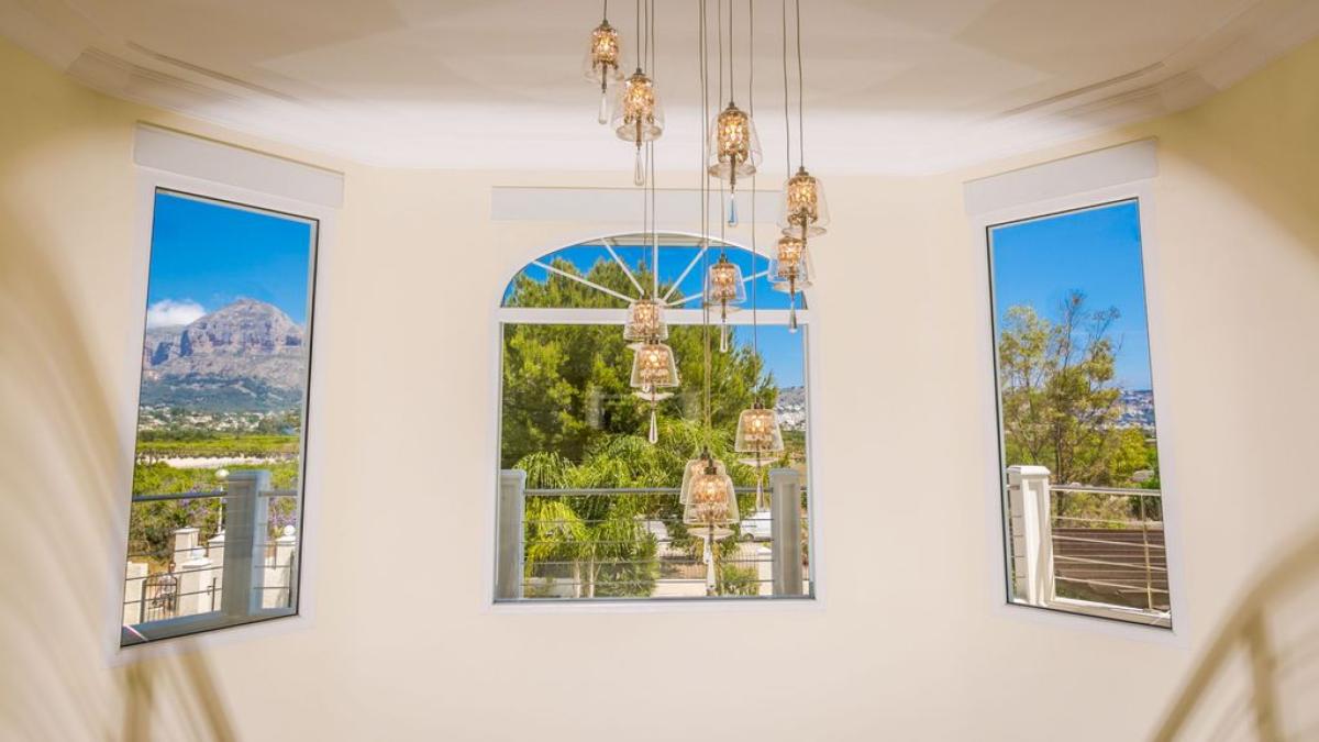 Вилла в Хавеа, Аликанте, Испания 6 спален, 449м2 №148988