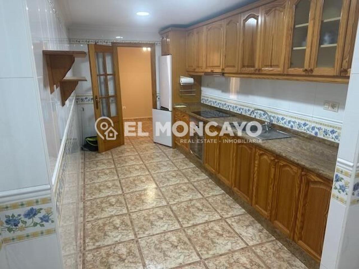 Квартира в Торревьеха, Аликанте, Испания 3 спальни, 128м2 №148985