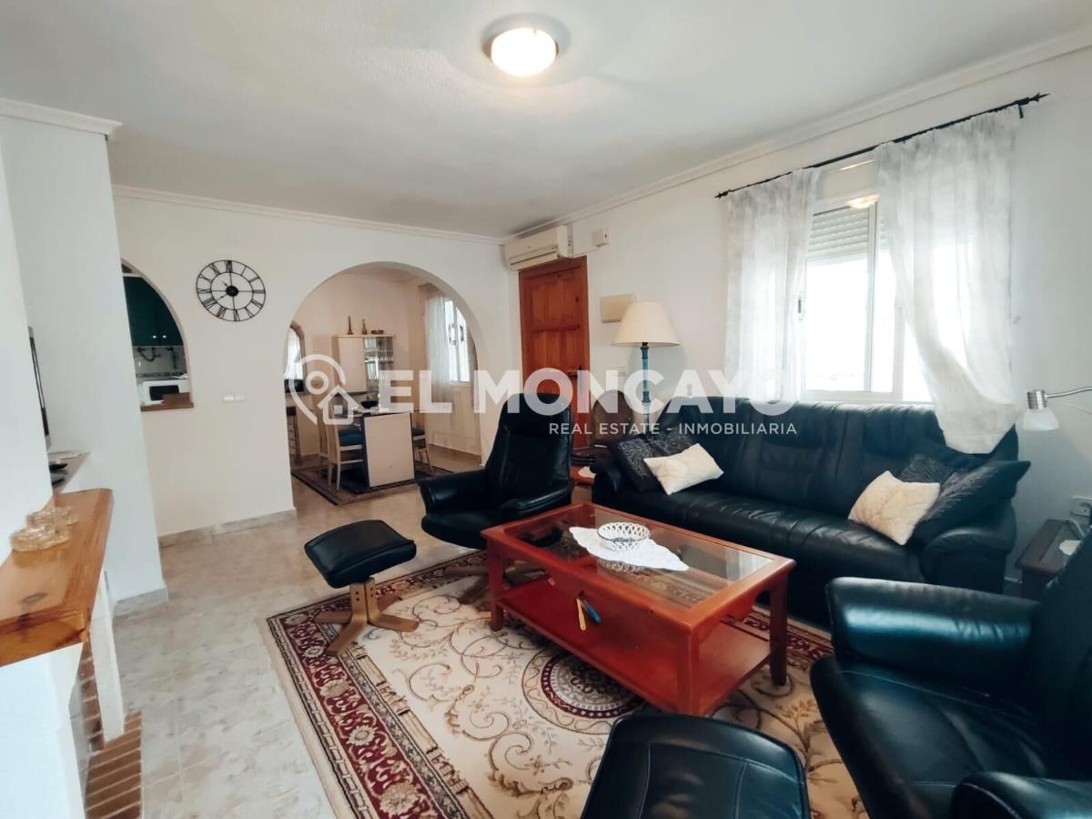 House à Guardamar del Segura, Alicante, Espagne 3 chambres, 71 m2 No. 148987