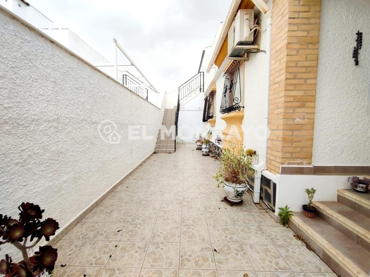 House à Guardamar del Segura, Alicante, Espagne 3 chambres, 71 m2 No. 148987