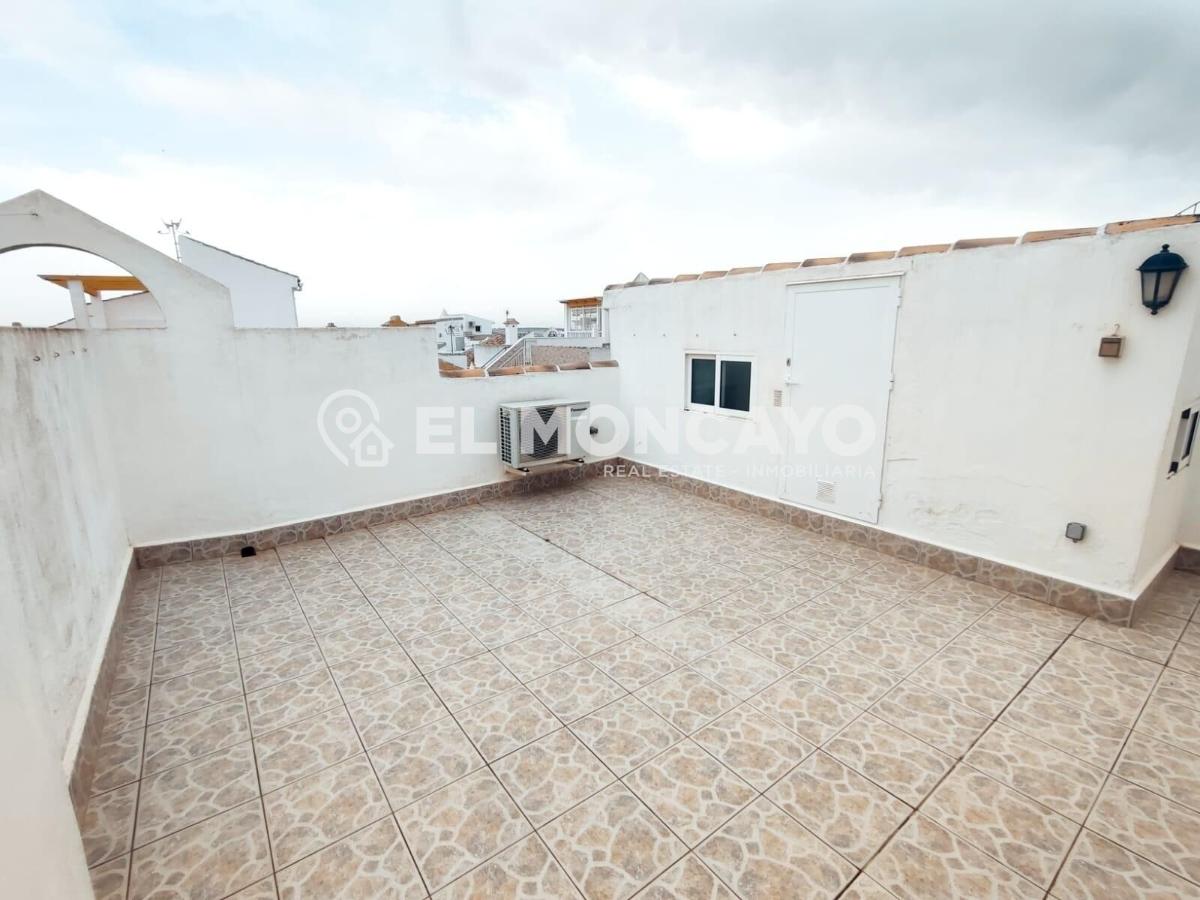 House à Guardamar del Segura, Alicante, Espagne 3 chambres, 71 m2 No. 148987