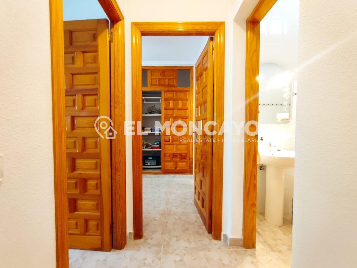 House à Guardamar del Segura, Alicante, Espagne 3 chambres, 71 m2 No. 148987