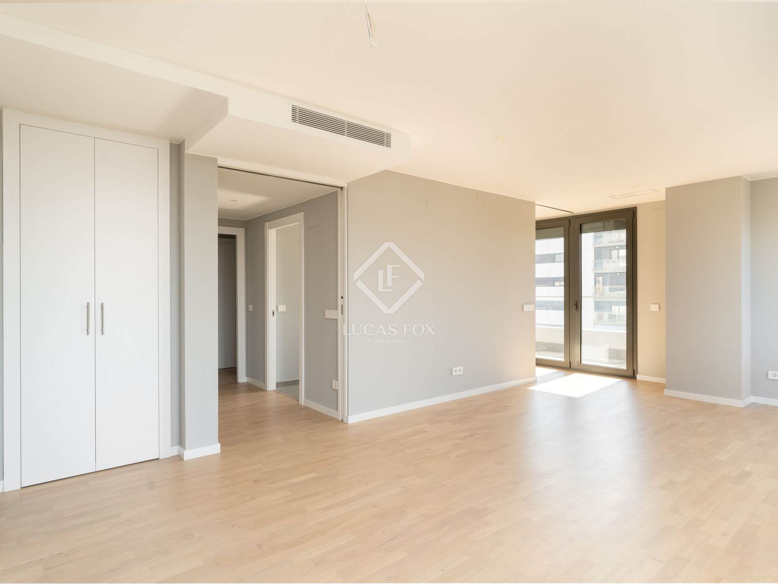 Apartament w Barcelona, Hiszpania 4 sypialnie, 128 mkw. nr 150715