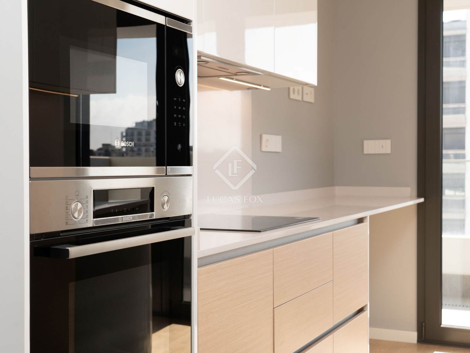 Apartament w Barcelona, Hiszpania 4 sypialnie, 128 mkw. nr 150715