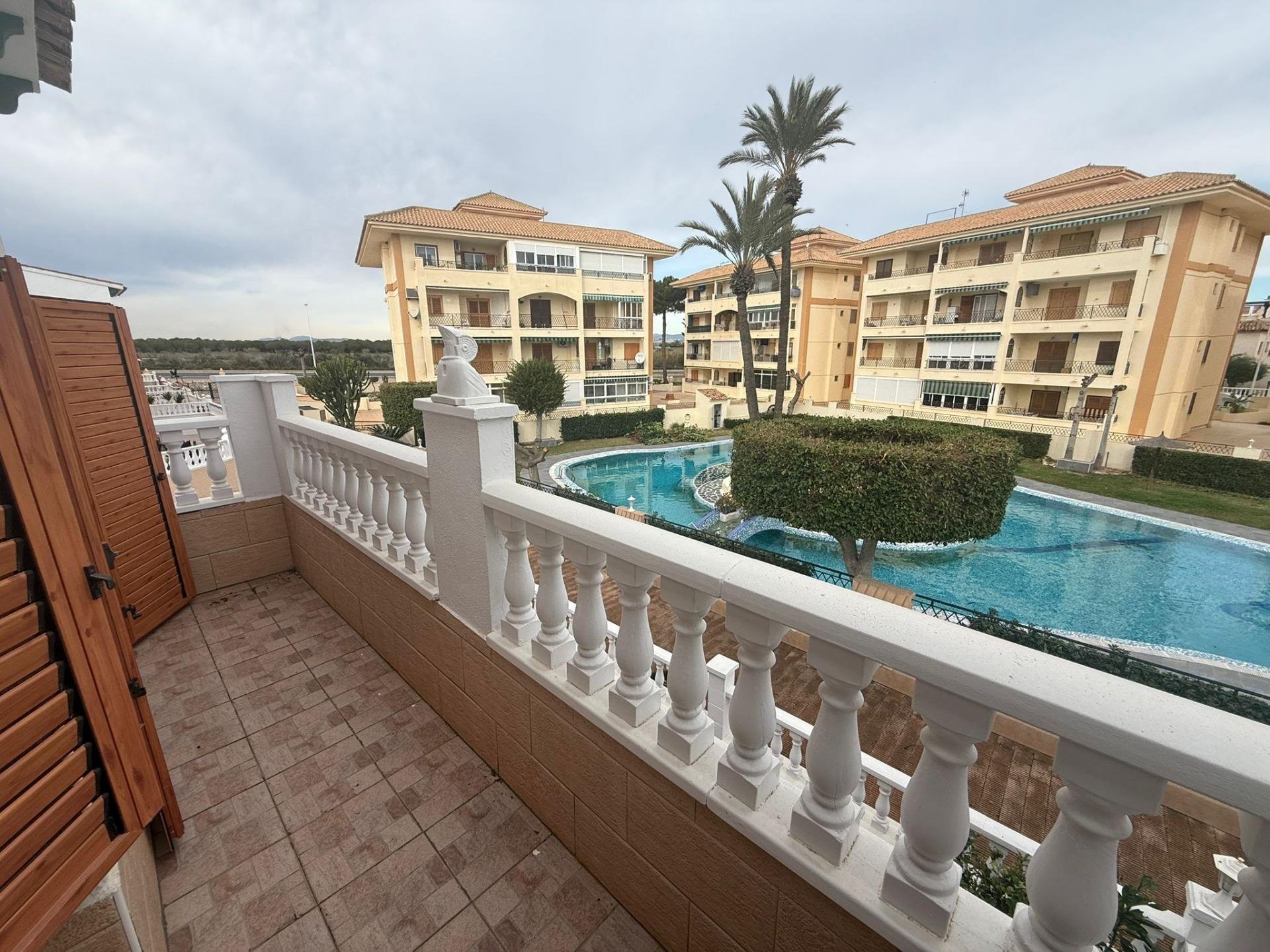 Villa a Torrevieja, Alicante, Spagna 2 camere da letto, 85 mq. N° 150138