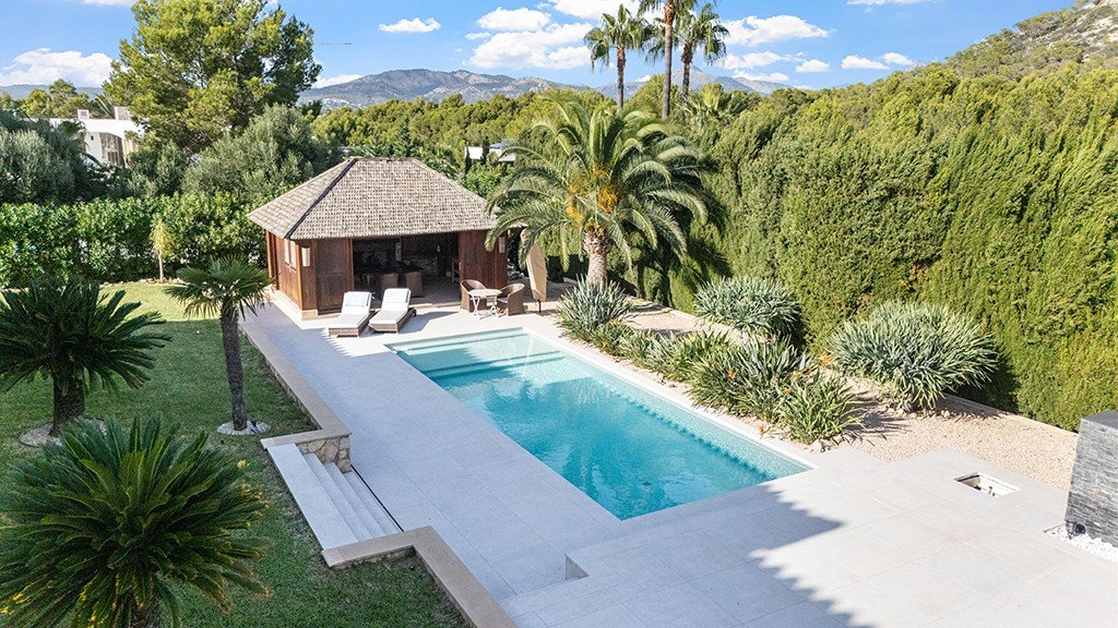 Villa in Santa Ponsa, Mallorca, Spain 4 bedrooms, 694 sq.m. No. 179856
