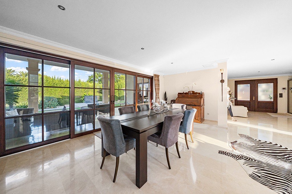 Villa in Santa Ponsa, Mallorca, Spain 4 bedrooms, 694 sq.m. No. 179856