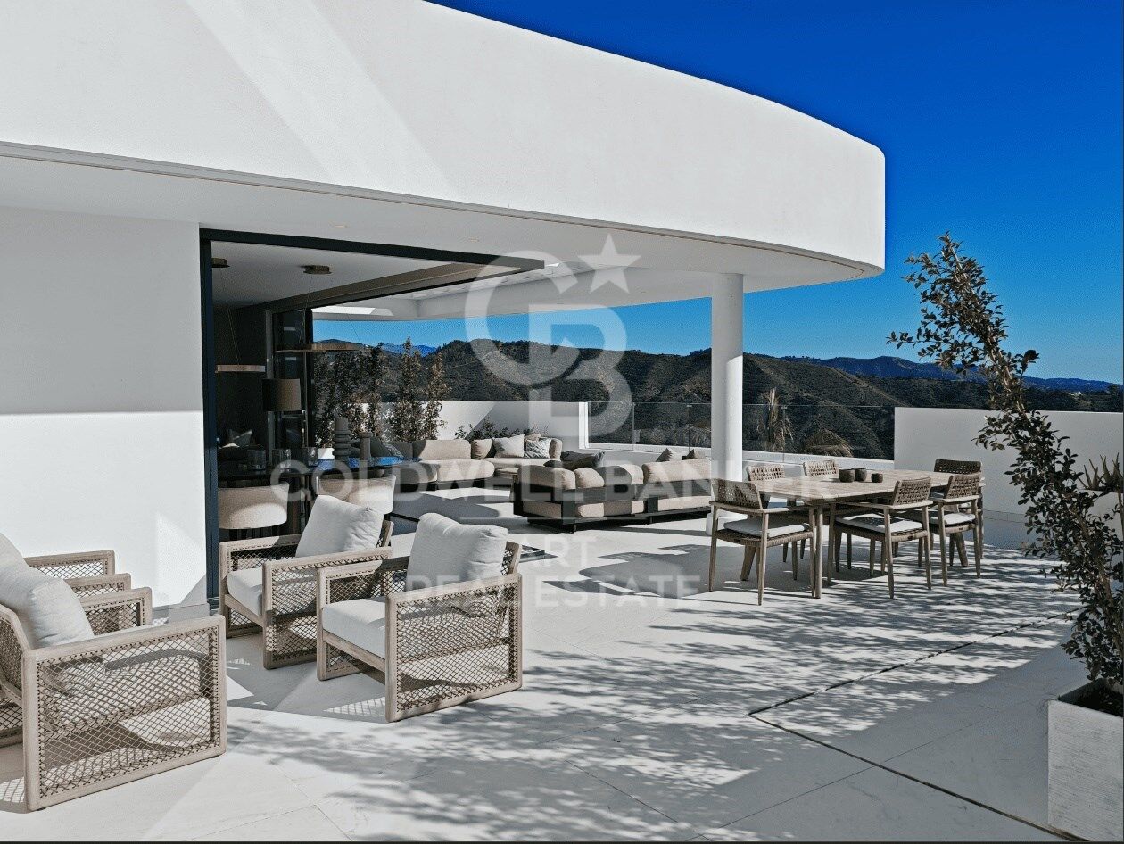 Dzīvoklis Ojen, Malaga, Spānijā 2 istabas, 142 m2 Nr. 158947