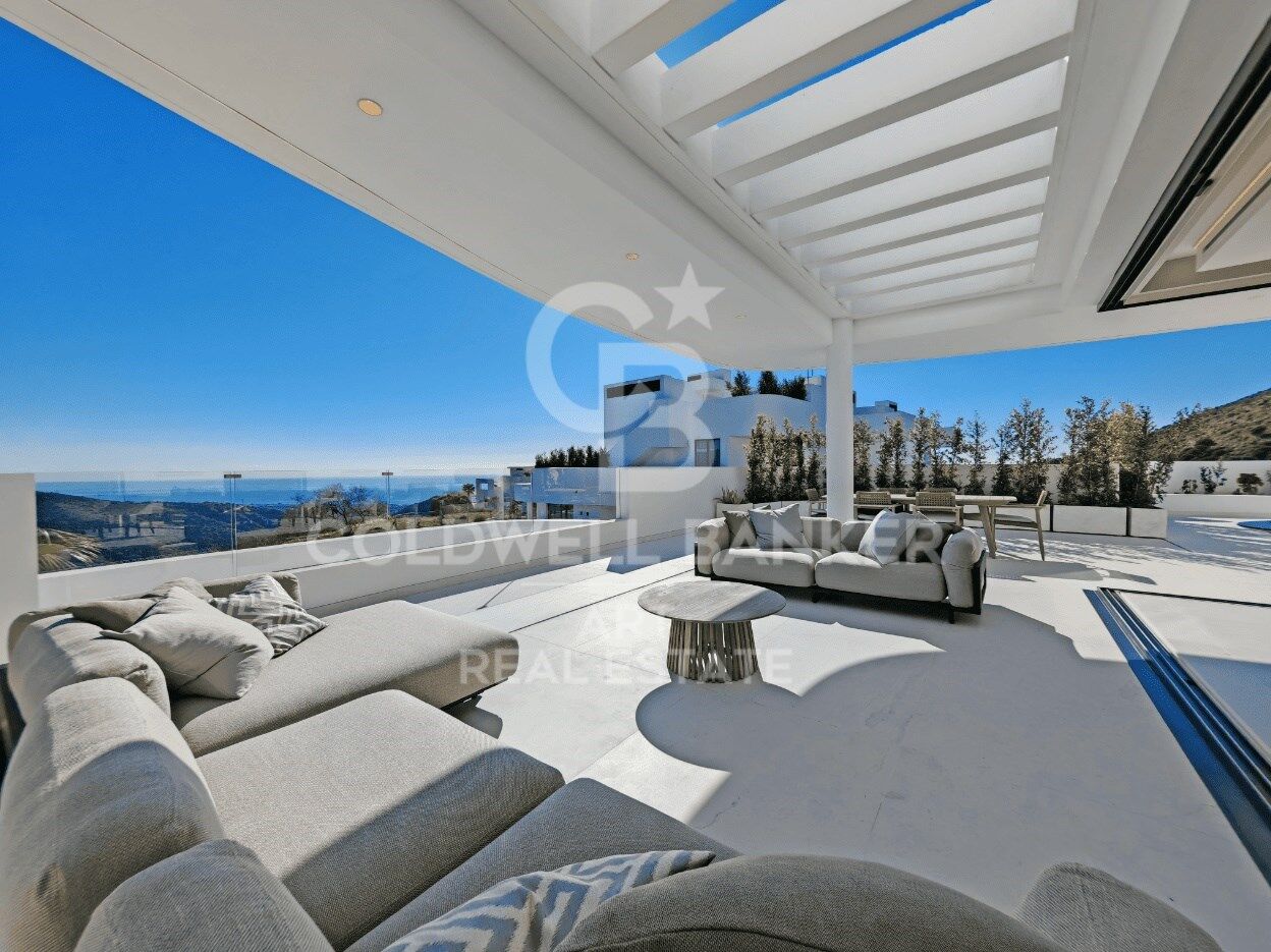 Dzīvoklis Ojen, Malaga, Spānijā 2 istabas, 142 m2 Nr. 158947