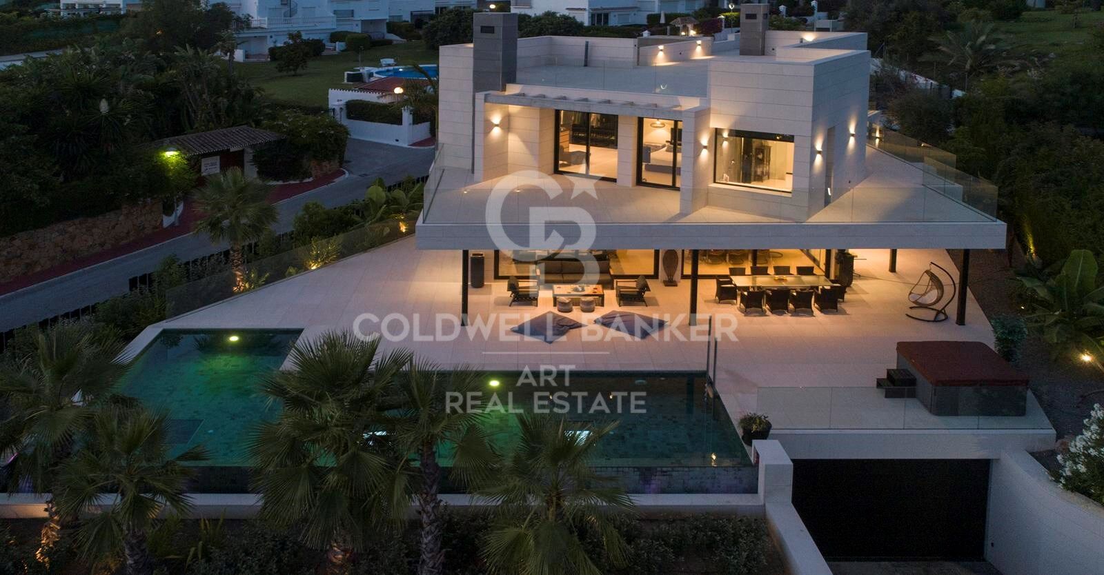 Huvila Marbella, Malaga, Espanja 6 makuuhuonetta, 747 m2 No. 158943