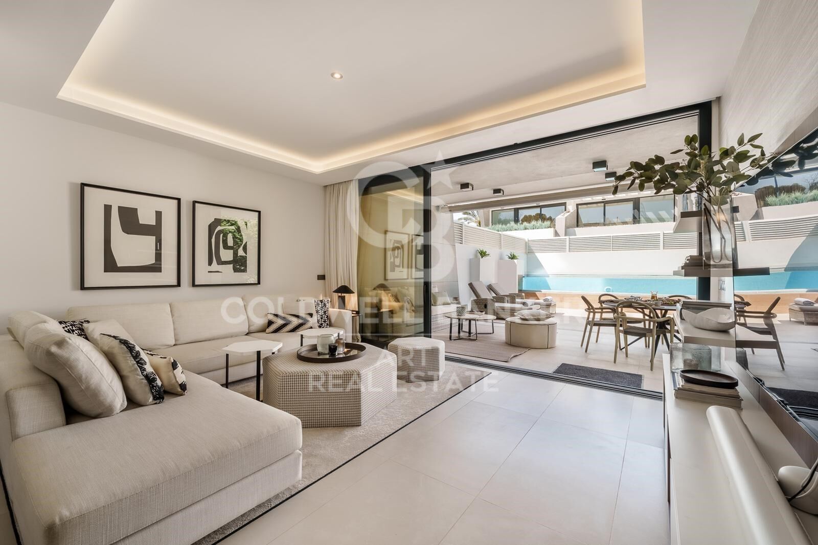 Huvila Marbella, Malaga, Espanja 5 makuuhuonetta, 297 m2 No. 158941