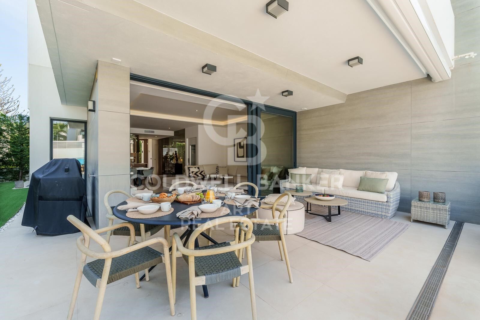 Huvila Marbella, Malaga, Espanja 5 makuuhuonetta, 297 m2 No. 158941
