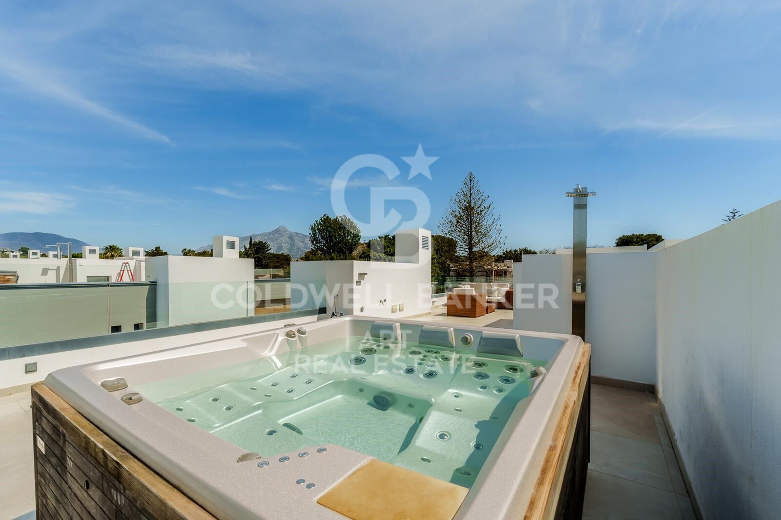 Huvila Marbella, Malaga, Espanja 5 makuuhuonetta, 297 m2 No. 158941