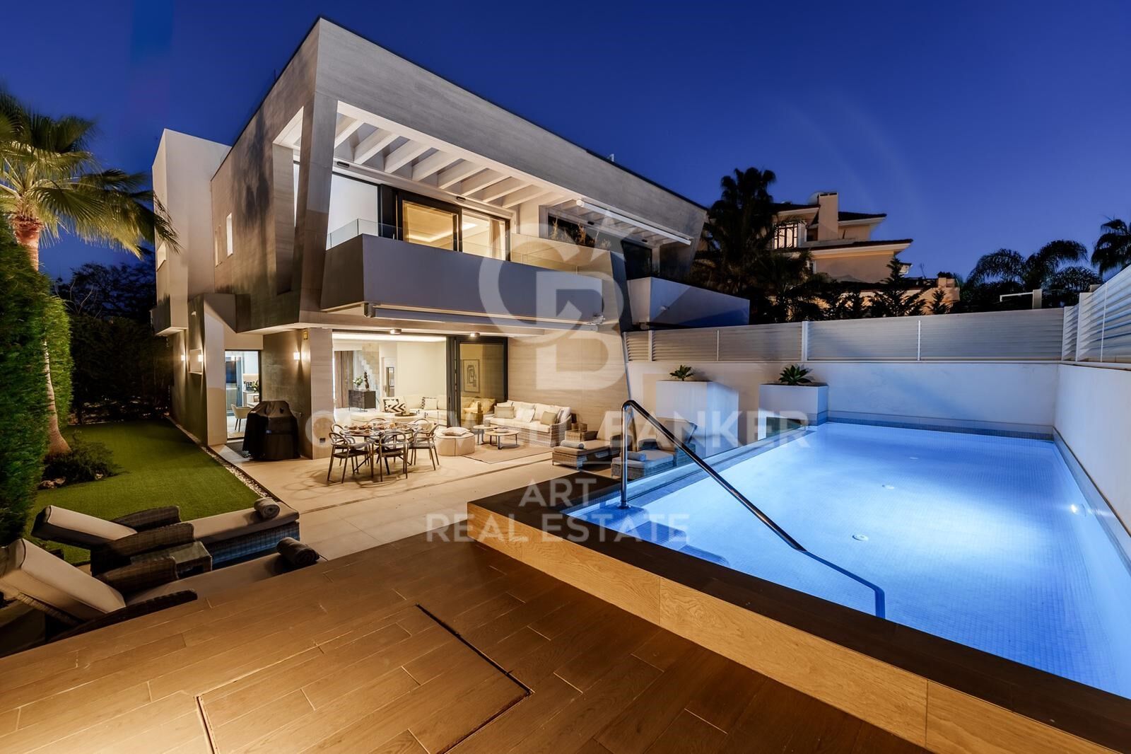 Huvila Marbella, Malaga, Espanja 5 makuuhuonetta, 297 m2 No. 158941