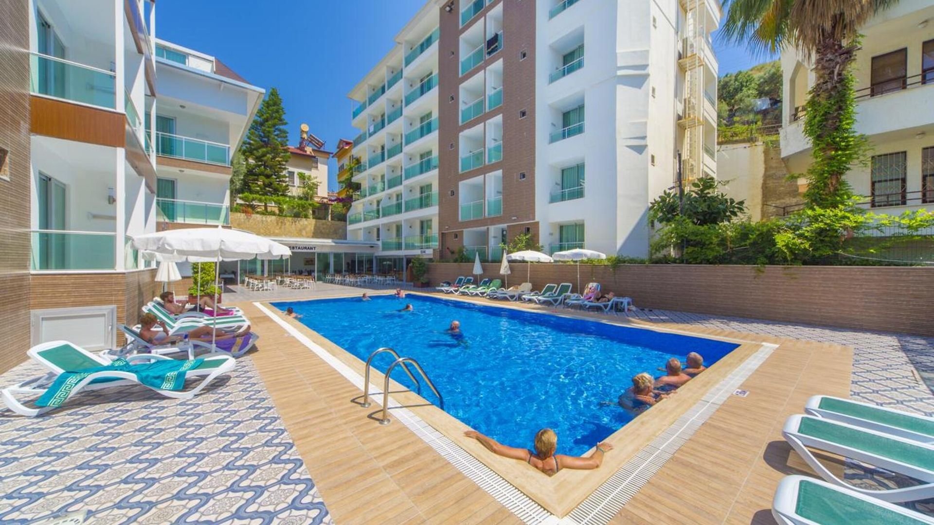 Proprietà commerciale a Lloret de Mar, Girona, Spagna 5171 mq. N° 141256