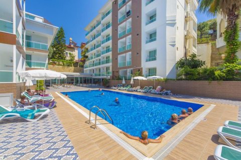 Propiedad comercial en Lloret de Mar, Gerona, España 5171 m2 No. 141256
