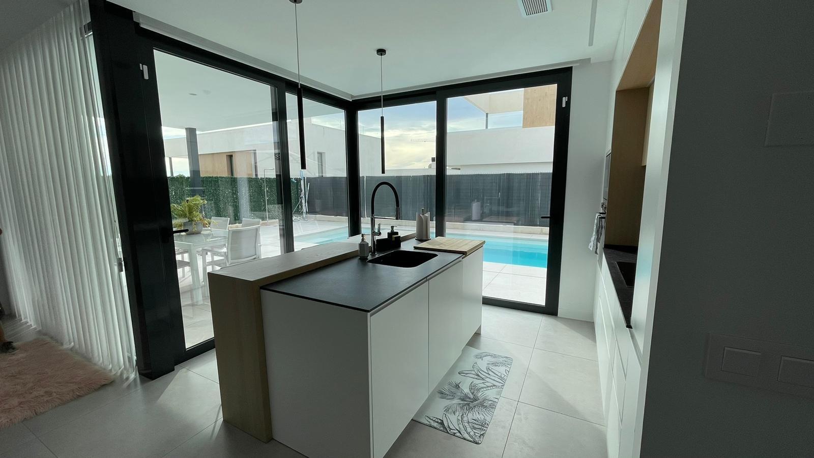 Villa a Finestrat, Alicante, Spagna 139 mq. N° 165372