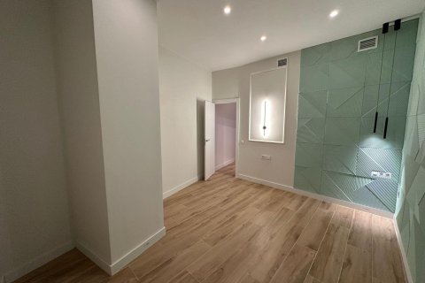 Wohnung in Alicante, Spanien 4 Schlafzimmer, 150 m2 Nr. 165376