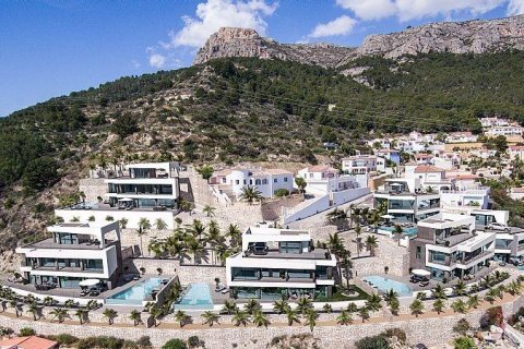 Villa en Calpe, Alicante, España 4 dormitorios, 410 m2 No. 165374