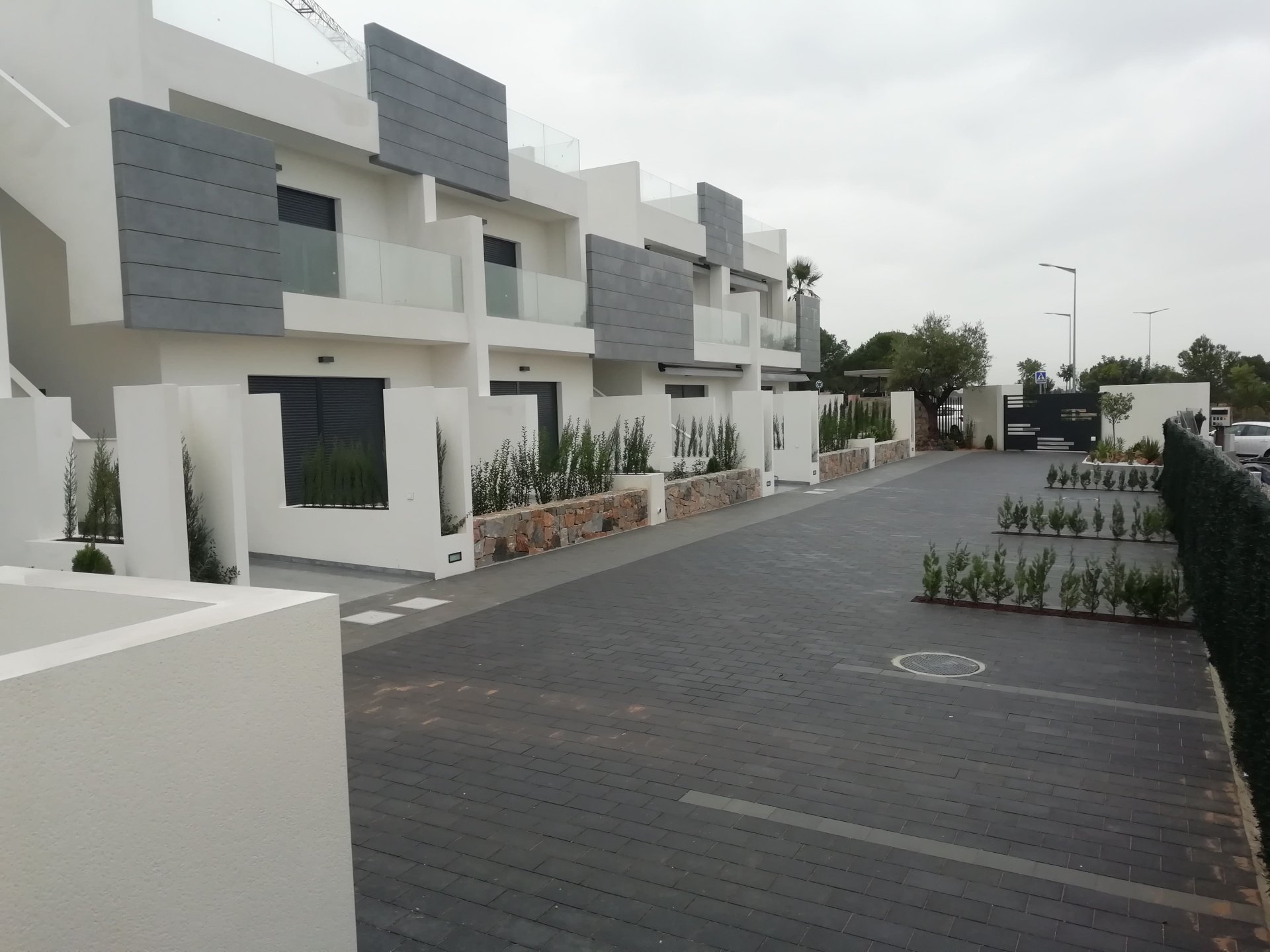 Bungalow in Torrevieja, Alicante, Spain 3 bedrooms,  No. 173903