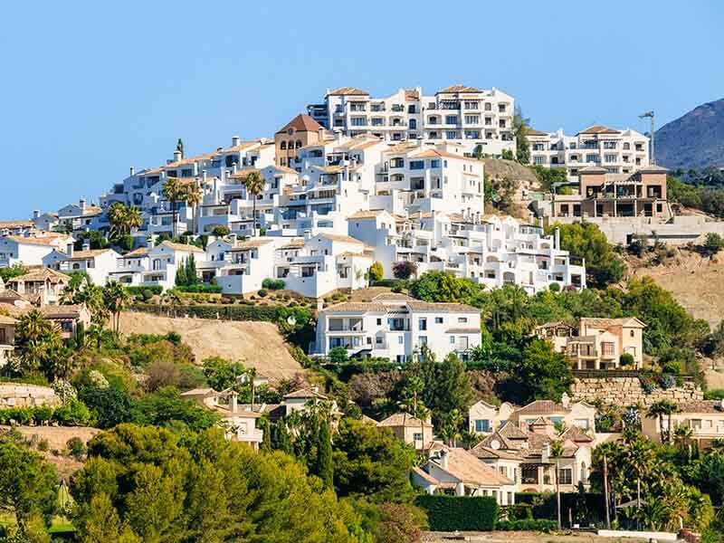 How much does it cost to build a house in Spain?