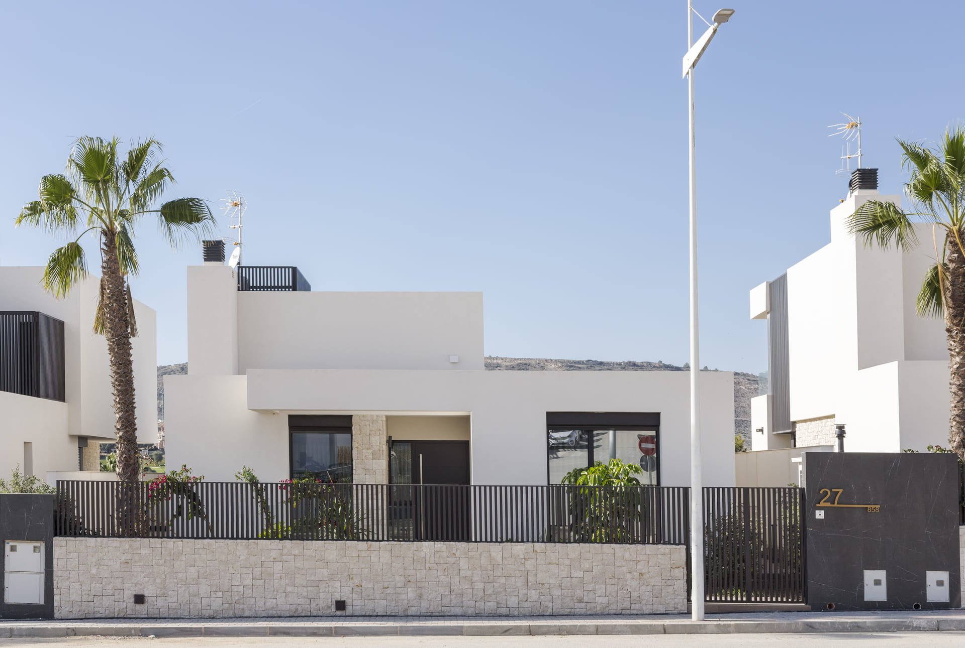 Huvila Alicante, Espanja 3 makuuhuonetta, 203 m2 No. 195584