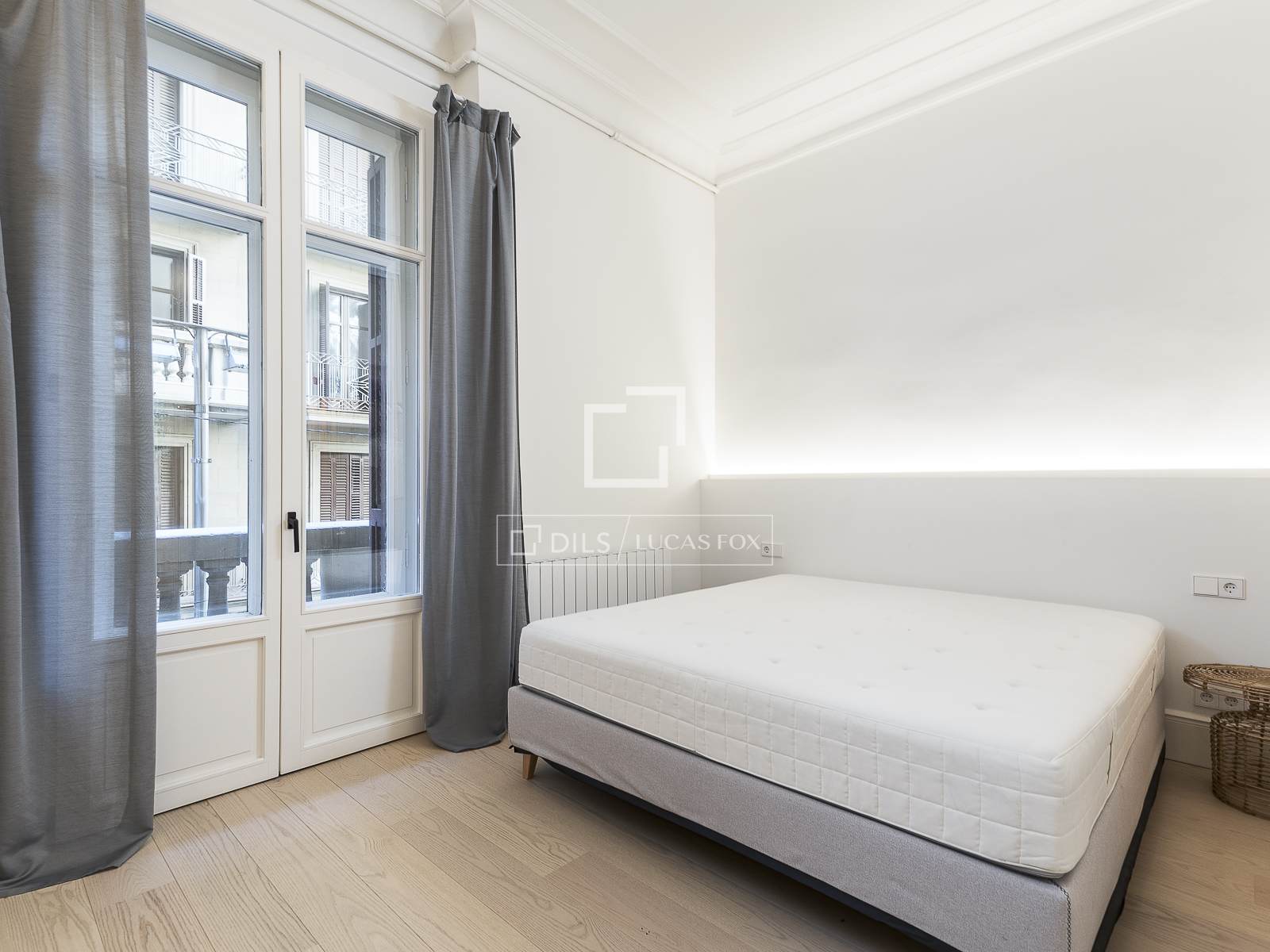 Apartment à Barcelona, Espagne 4 chambres, 253 m2 No. 150800