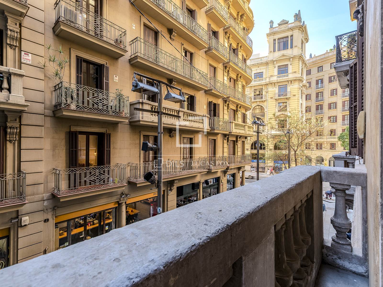 Apartment à Barcelona, Espagne 4 chambres, 253 m2 No. 150800