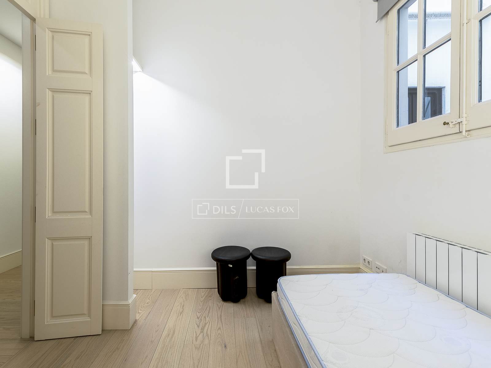 Apartment à Barcelona, Espagne 4 chambres, 253 m2 No. 150800