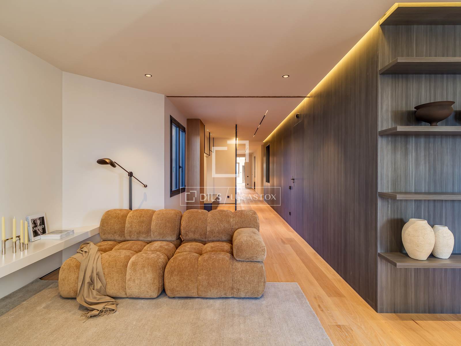 Huoneisto Barcelona, Espanja 4 makuuhuonetta, 224 m2 No. 150803