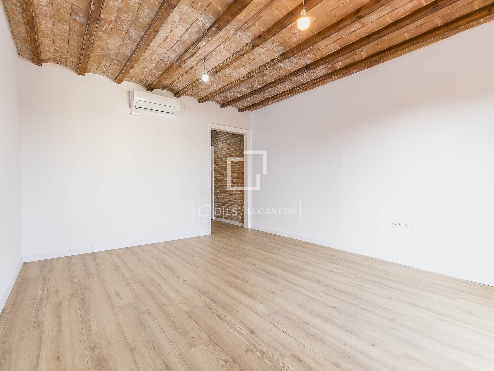 Apartament w Barcelona, Hiszpania 2 sypialnie, 80 mkw. nr 150799