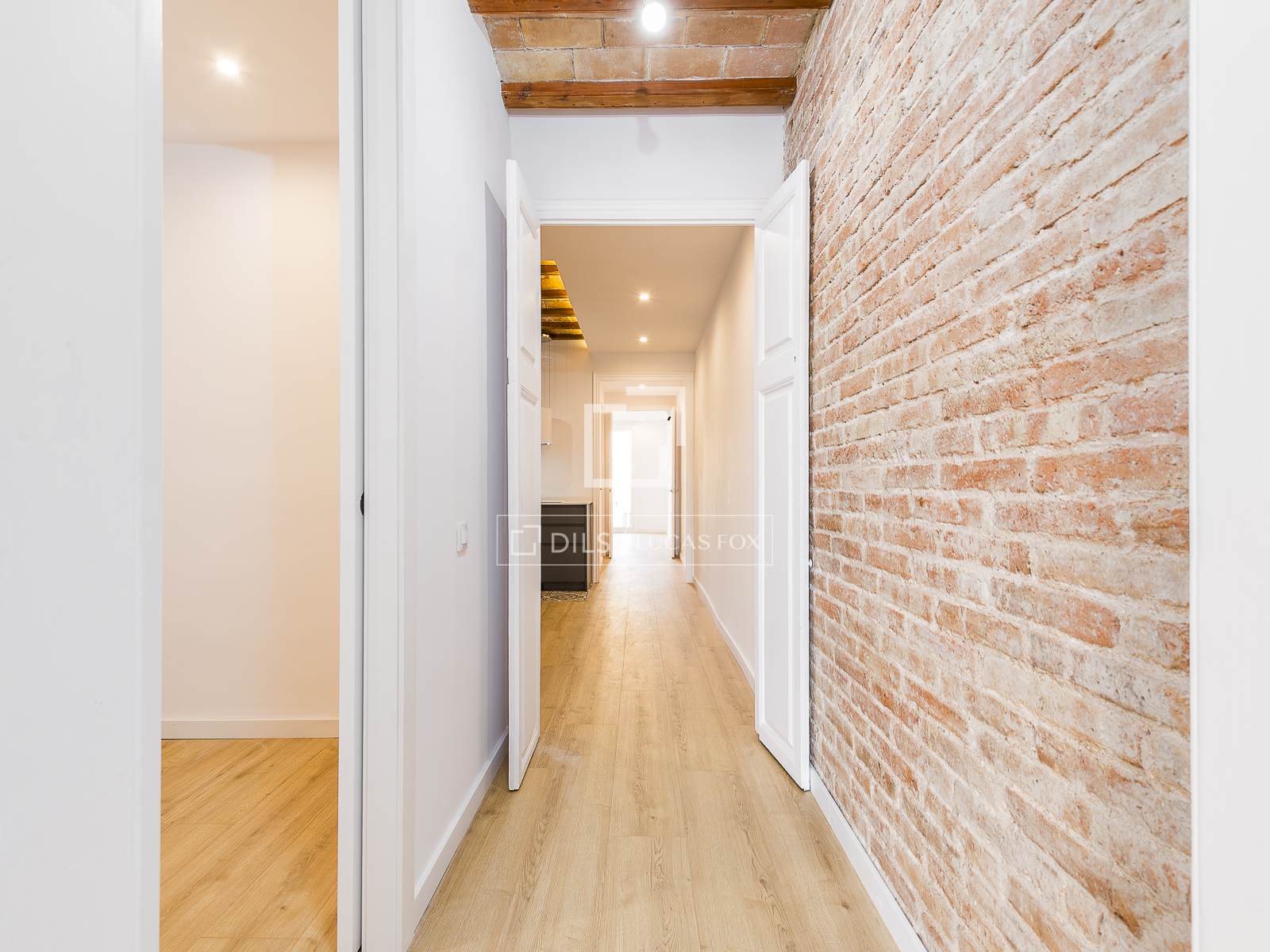 Apartament w Barcelona, Hiszpania 2 sypialnie, 80 mkw. nr 150799