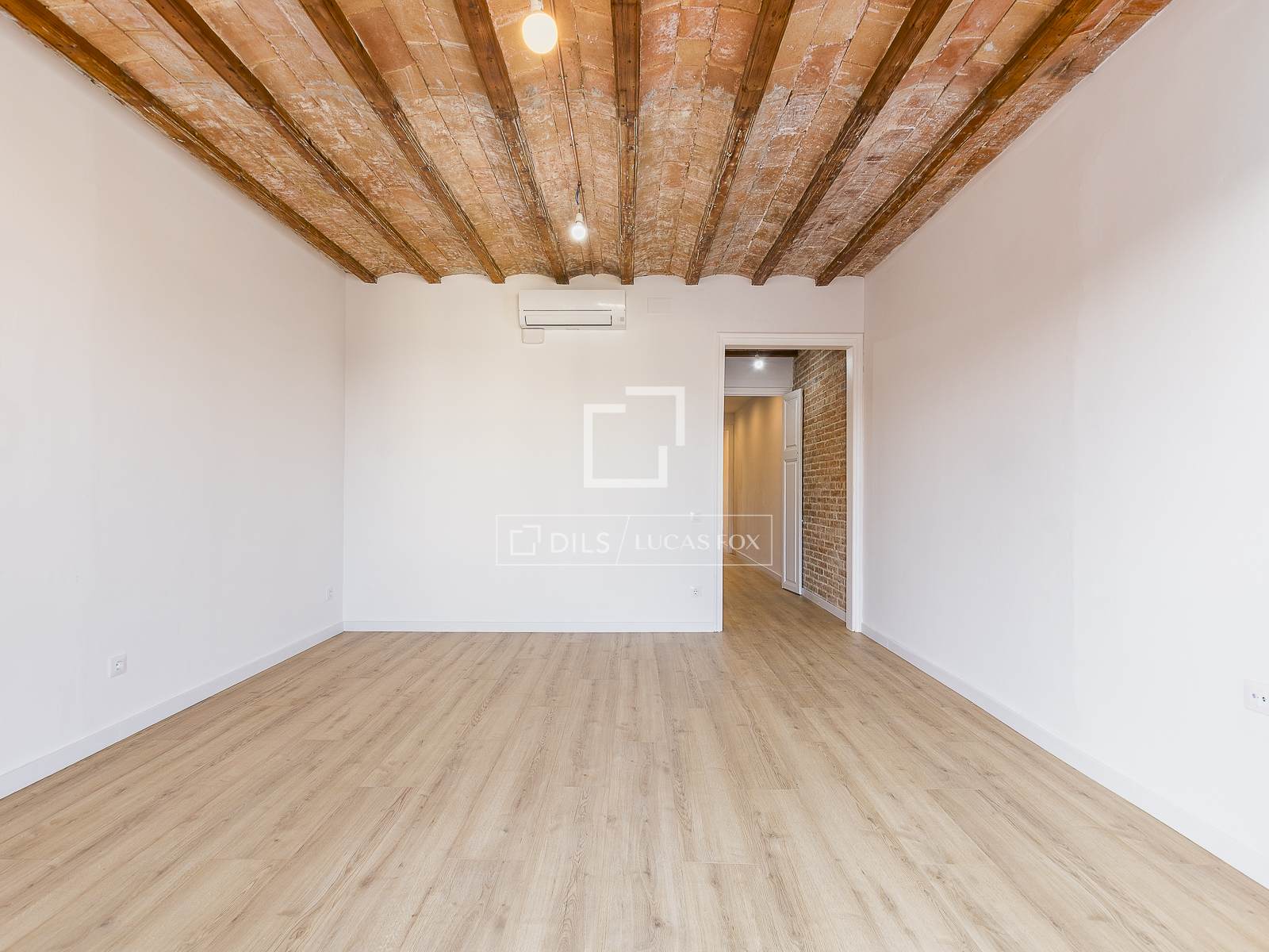 Apartament w Barcelona, Hiszpania 2 sypialnie, 80 mkw. nr 150799
