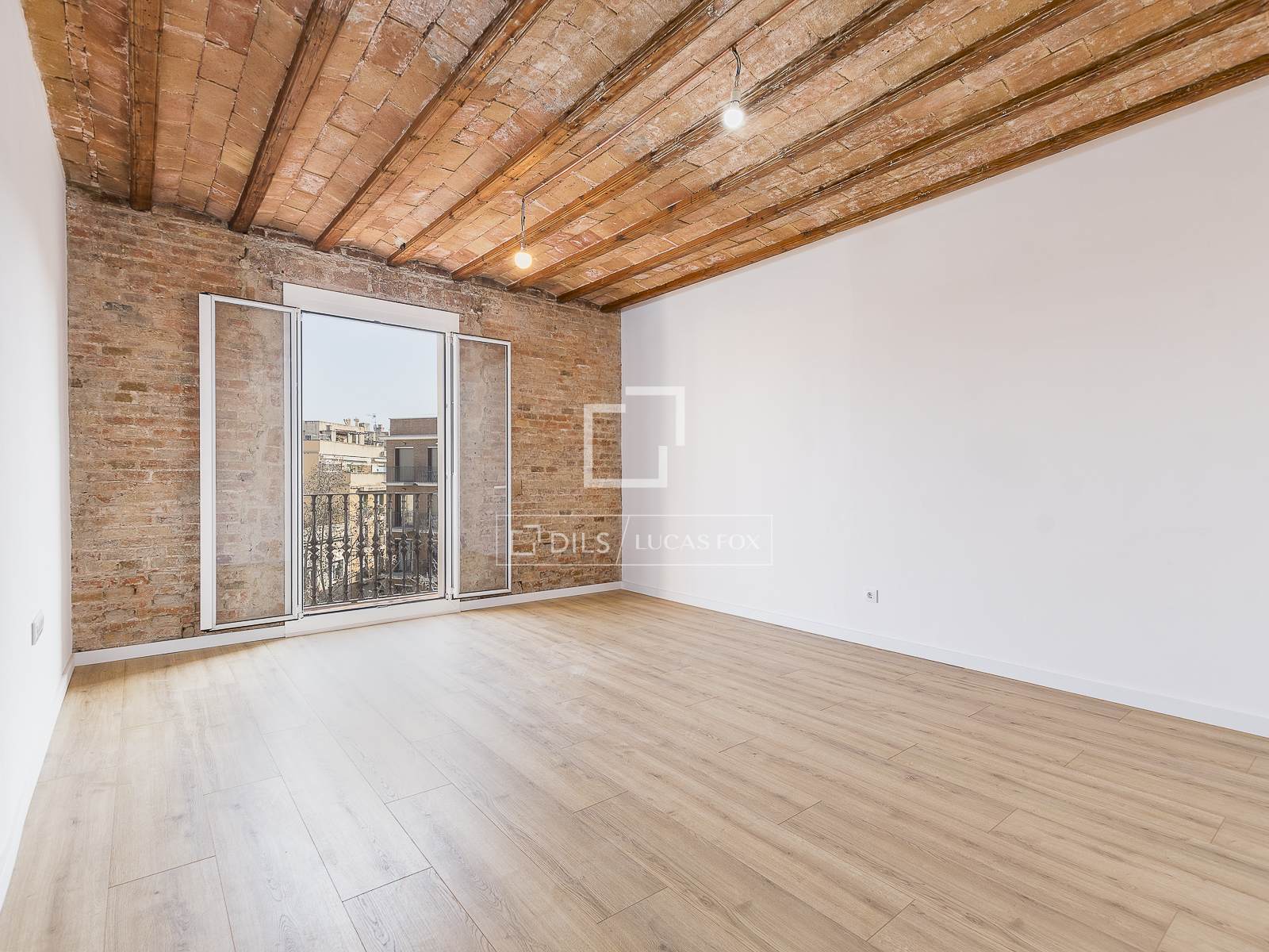 Apartament w Barcelona, Hiszpania 2 sypialnie, 80 mkw. nr 150799