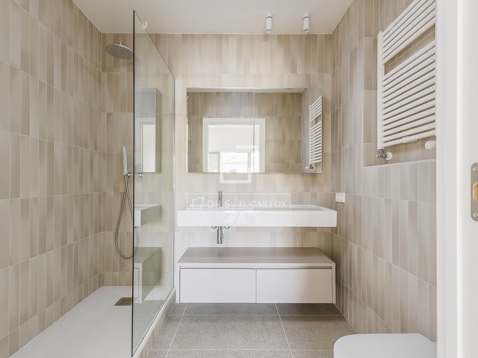 Wohnung in Barcelona, Spanien 1 Schlafzimmer, 58 m2 Nr. 150801