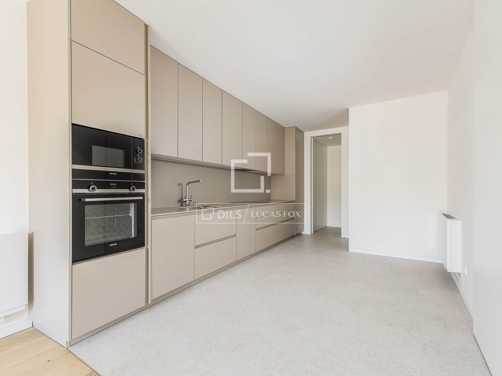 Wohnung in Barcelona, Spanien 1 Schlafzimmer, 58 m2 Nr. 150801
