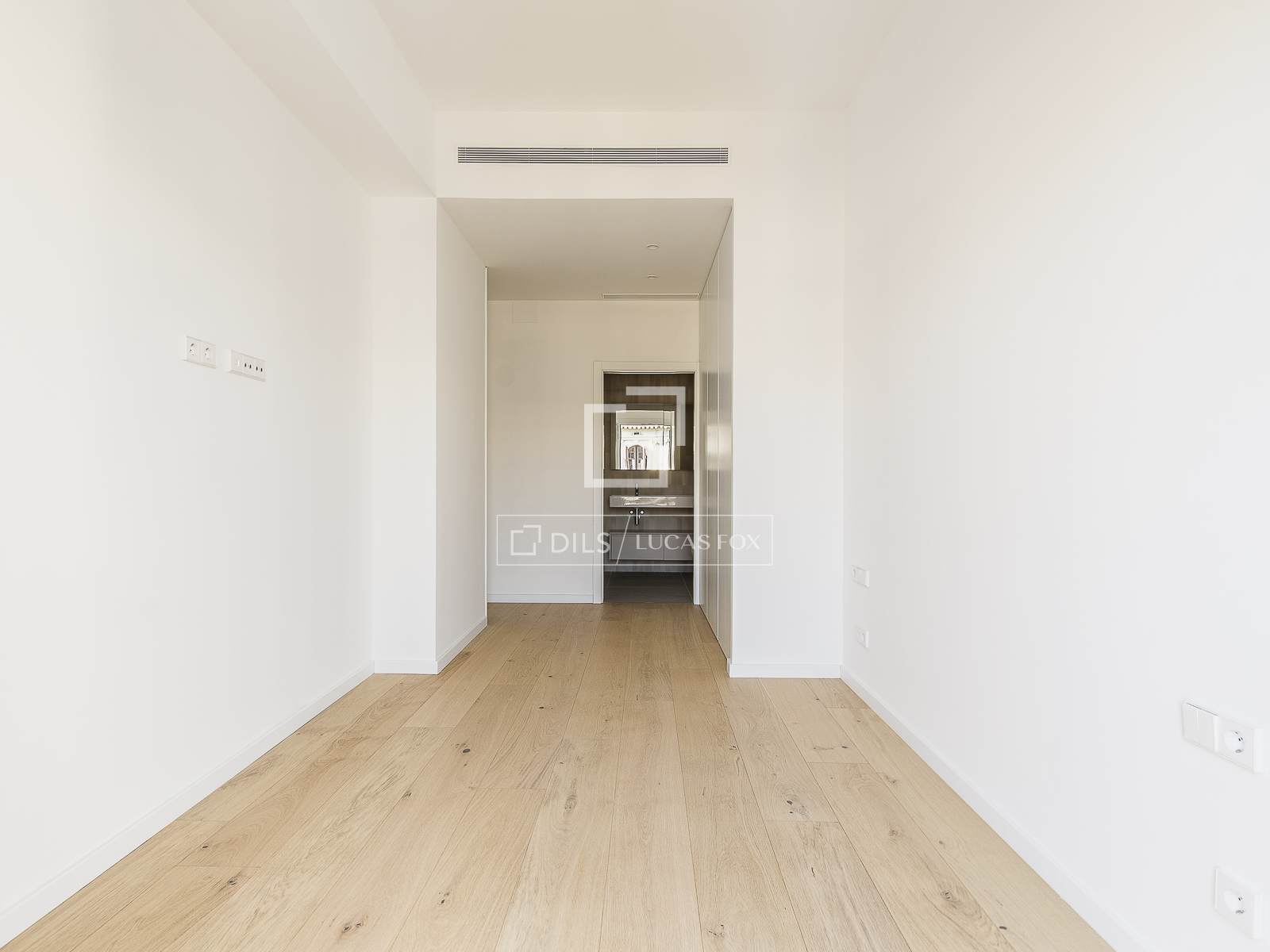 Wohnung in Barcelona, Spanien 1 Schlafzimmer, 58 m2 Nr. 150801