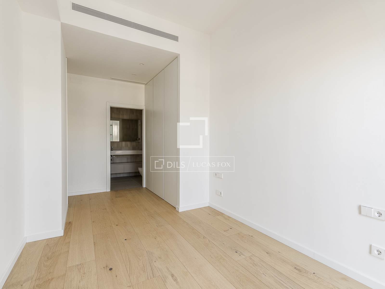 Wohnung in Barcelona, Spanien 1 Schlafzimmer, 58 m2 Nr. 150801