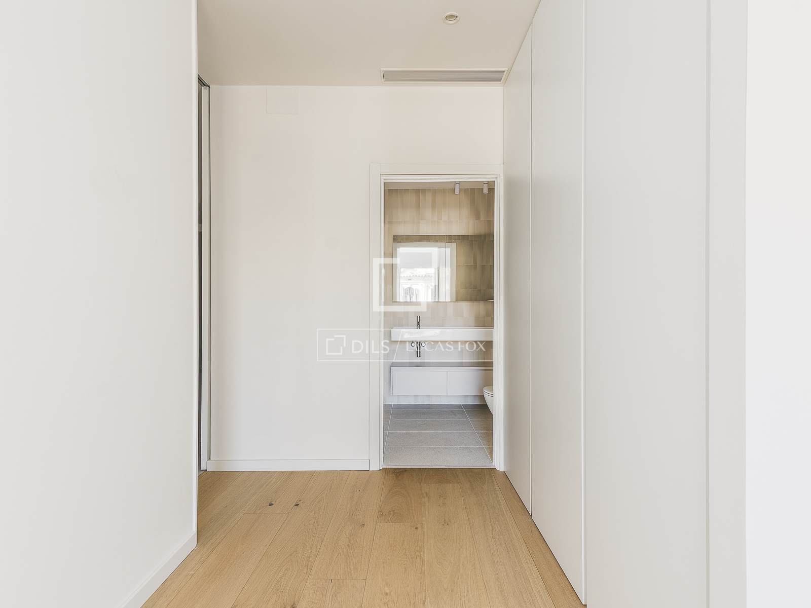 Wohnung in Barcelona, Spanien 1 Schlafzimmer, 58 m2 Nr. 150801