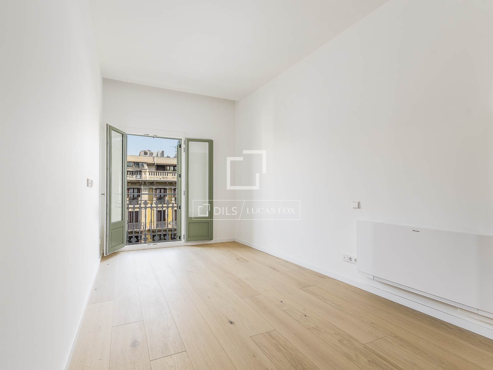 Wohnung in Barcelona, Spanien 1 Schlafzimmer, 58 m2 Nr. 150801