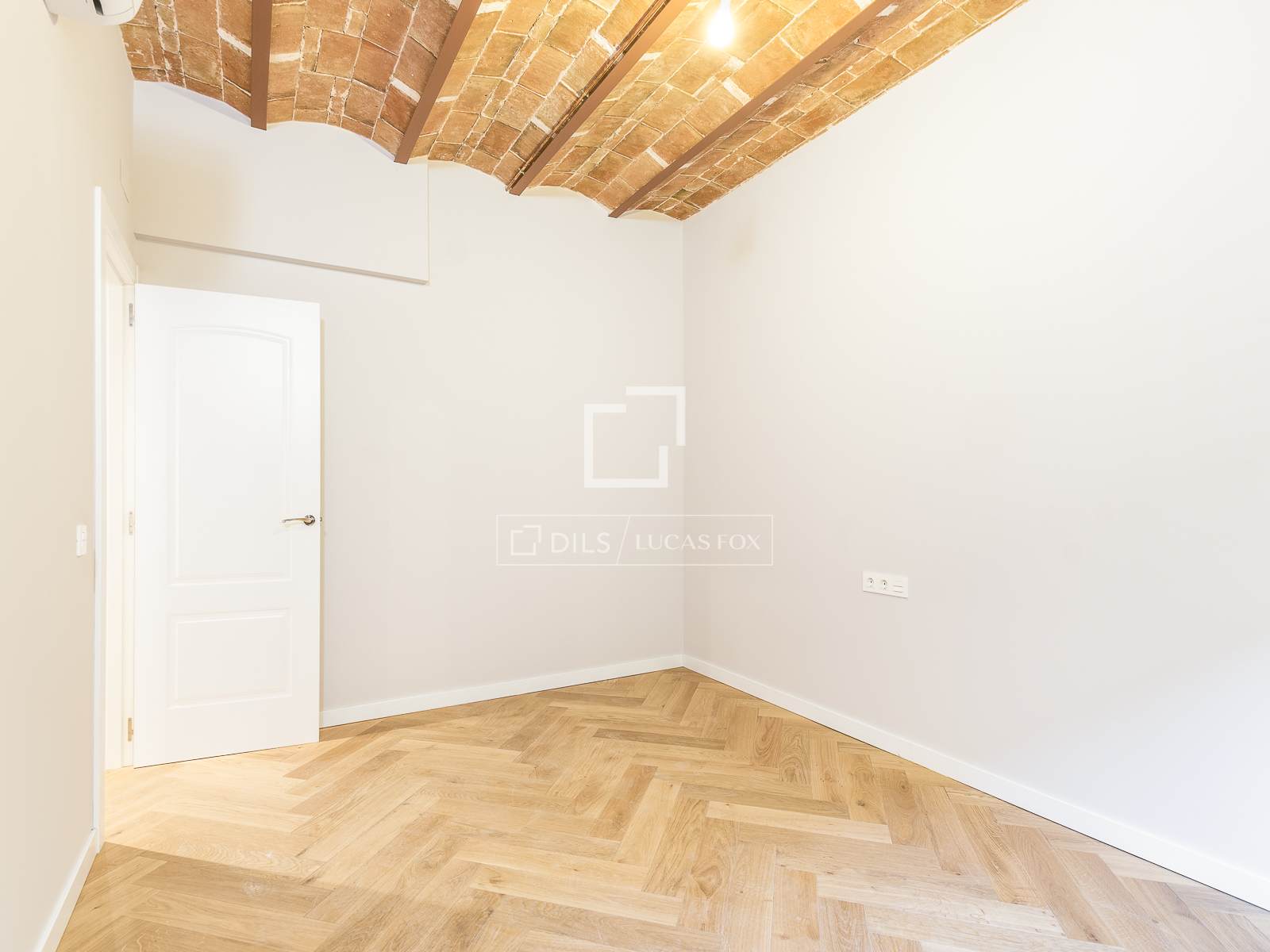 Apartment à Barcelona, Espagne 3 chambres, 108 m2 No. 150802