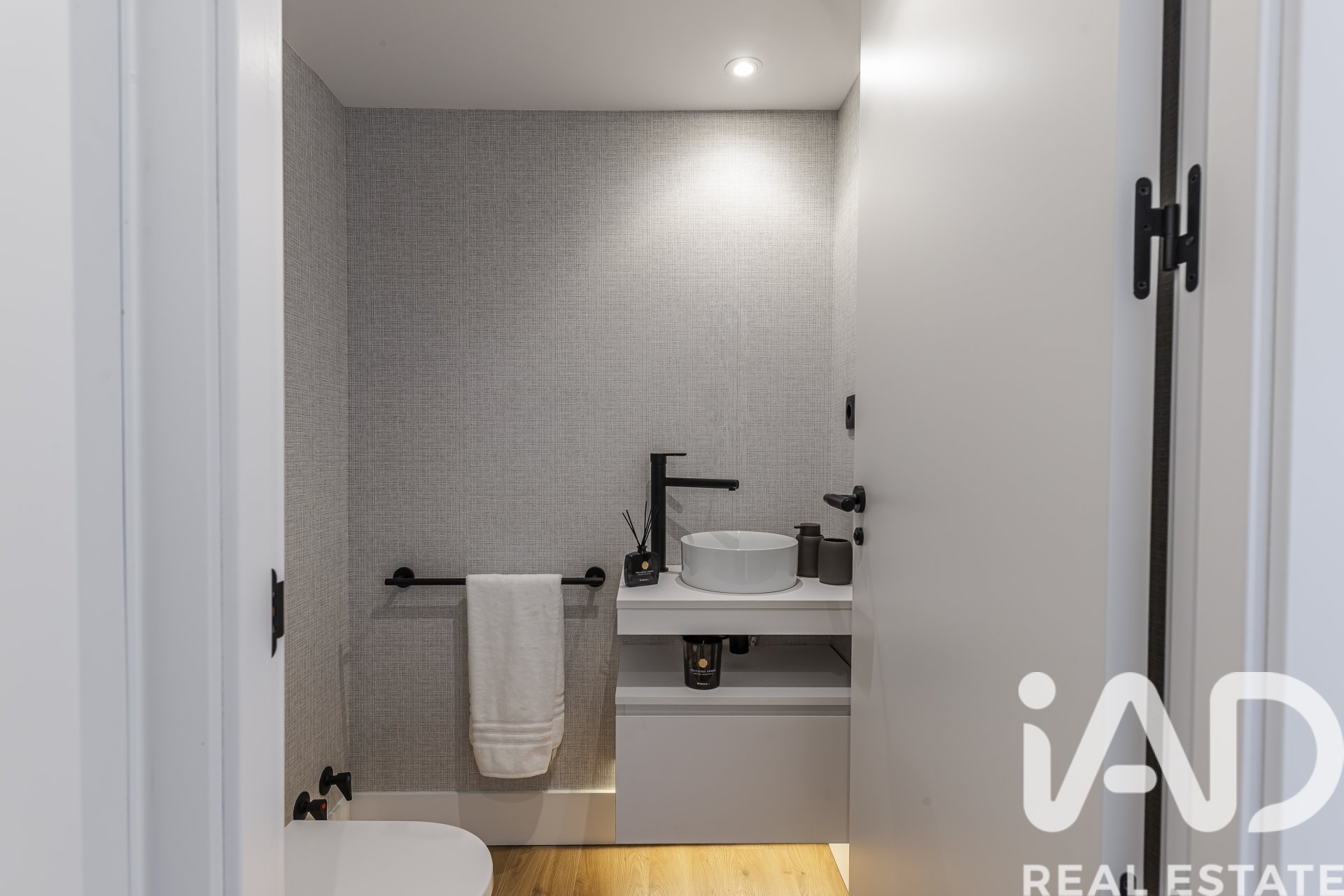 Dúplex en Madrid, España 1 dormitorio, 77 m2 No. 172529