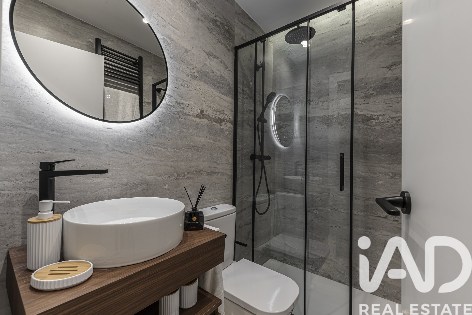 Apartment in Madrid, Spain 2 bedrooms, 113 sq.m. No. 172530